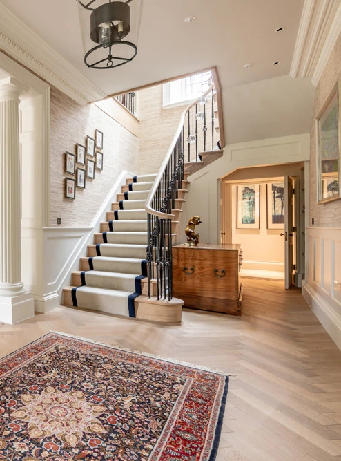 Moulinalmond interior stairs closeup