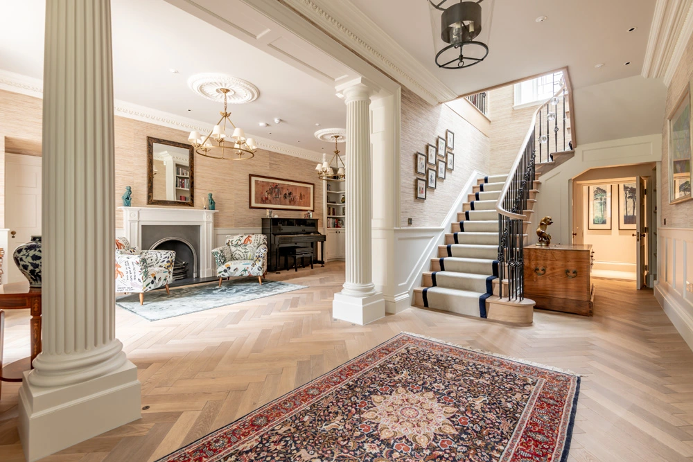 Moulinalmond interior stairs view